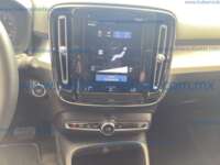 Volvo XC40 2021 5p Momentum T4 L4/2.0/T Aut IMG_0977