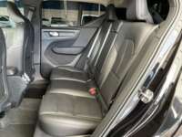 Volvo XC40 2021 5p Momentum T4 L4/2.0/T Aut 2021 Volvo XC40 Venta Interiores 24