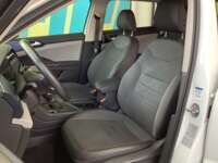 Volkswagen Taos 2021 5p Comfortline L4/1.4/T Tiptronic 2021 Volkswagen Taos Venta Interiores 19