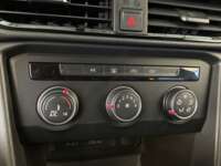 Volkswagen Taos 2021 5p Comfortline L4/1.4/T Tiptronic 2021 Volkswagen Taos Venta Interiores 12
