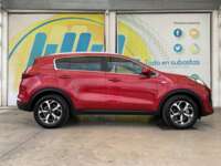 Kia Sportage 2021 5p LX L4/2.0 Aut    2021 Kia Sportage Venta Exteriores 4