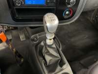 Jac X200 2023 2p L4/2.0/T Diesel Man 2023 Jac X200 Venta Interiores 10