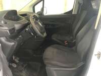Peugeot Partner 2021 5p L4/1.6/T Diesel Man 2021 Peugeot Partner Venta Interiores 16