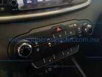 Kia Sorento 2020 5p LX L4/2.4 Aut 7/Pas  2020 Kia Sorento Ingreso Interiores 10