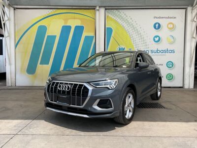 Audi Q3 2021 5p Select L4/2.0/T S-Tronic   