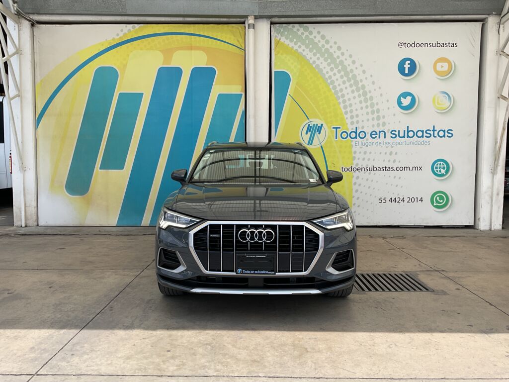 Audi Q3 2021 5p Select L4/2.0/T S-Tronic    2021 Audi Q3 Venta Exteriores 2