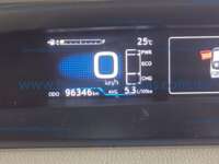 Toyota Prius 2017  2017 Toyota Prius Ingreso Interiores 4