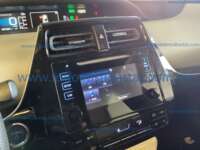 Toyota Prius 2017  2017 Toyota Prius Ingreso Interiores 8