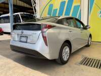 Toyota Prius 2017 5p Base Hibrido L4/1.8 Aut 2017 Toyota Prius Venta Exteriores 5
