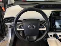 Toyota Prius 2017 5p Base Hibrido L4/1.8 Aut 2017 Toyota Prius Venta Interiores 1