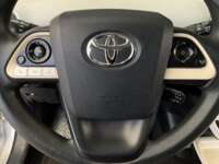 Toyota Prius 2017 5p Base Hibrido L4/1.8 Aut 2017 Toyota Prius Venta Interiores 14