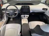 Toyota Prius 2017 5p Base Hibrido L4/1.8 Aut 2017 Toyota Prius Venta Interiores 4