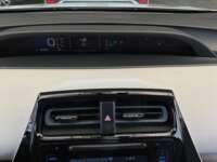 Toyota Prius 2017 5p Base Hibrido L4/1.8 Aut 2017 Toyota Prius Venta Interiores 8