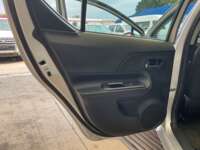 Toyota Prius 2018 5p C Híbrido L4/1.5 Aut 2018 Toyota Prius Venta Interiores 22