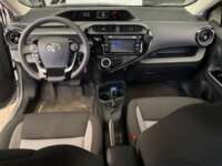 Toyota Prius 2018 5p C Híbrido L4/1.5 Aut 2018 Toyota Prius Venta Interiores 4