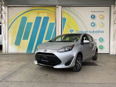 Toyota Prius 2019 5p C Hibrido L4/1.5/Aut