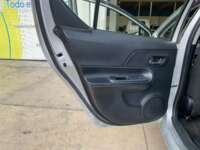 Toyota Prius 2019 5p C Hibrido L4/1.5/Aut 2019 Toyota Prius Venta Interiores 22