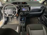 Toyota Prius 2019 5p C Hibrido L4/1.5/Aut 2019 Toyota Prius Venta Interiores 4