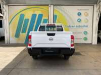 Nissan NP300 Frontier 2023 4p SE L4/2.5 Man 2023 Nissan NP300 Frontier Venta Exteriores 6