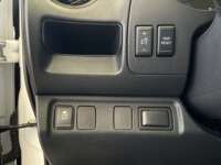 Nissan NP300 Frontier 2023 4p SE L4/2.5 Man 2023 Nissan NP300 Frontier Venta Interiores 5