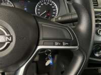 Nissan NP300 Frontier 2023 4p SE L4/2.5 Man 2023 Nissan NP300 Frontier Venta Interiores 7