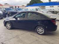 Chevrolet Sonic 2017  4p LT L4/1.6 Man IMG_1258