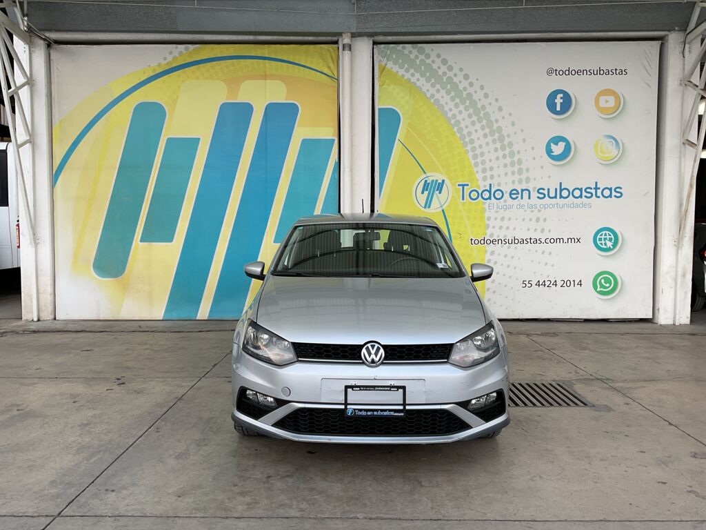 Volkswagen Polo 2020 5p Comfortline Plus L4/1.6 Tiptronic 2020 Volkswagen Polo Venta Exteriores 2