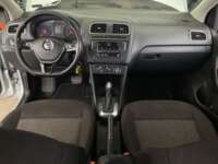 Volkswagen Polo 2020 5p Comfortline Plus L4/1.6 Tiptronic 2020 Volkswagen Polo Venta Interiores 4