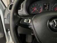 Volkswagen Polo 2020 5p Comfortline Plus L4/1.6 Tiptronic 2020 Volkswagen Polo Venta Interiores 6