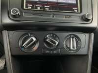 Volkswagen Polo 2020 5p Comfortline Plus L4/1.6 Tiptronic 2020 Volkswagen Polo Venta Interiores 10