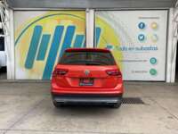 Volkswagen Tiguan 2018 5p Comfortline L4/1.4/T DSG Piel 2018 Volkswagen Tiguan Venta Exteriores 6