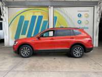Volkswagen Tiguan 2018 5p Comfortline L4/1.4/T DSG Piel 2018 Volkswagen Tiguan Venta Exteriores 8