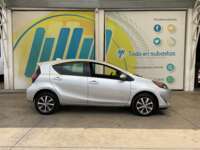 Toyota Prius 2019 5p C Hibrido L4/1.5/Aut 2019 Toyota Prius Venta Exteriores 4