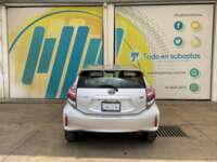 Toyota Prius 2019 5p C Hibrido L4/1.5/Aut 2019 Toyota Prius Venta Exteriores 6