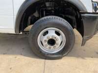 Dodge Ram 4000 2024 2p Chasis Cabina PL V8/5.7 Man 4x2 2024 Dodge Ram 4000 Venta Llantas 14