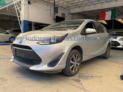 Toyota Prius 2019 5p C Hibrido L4/1.5/Aut