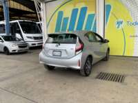 Toyota Prius 2019 5p C Hibrido L4/1.5/Aut 2019 Toyota Prius Venta Exteriores 5