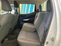 Nissan NP300 Frontier 2018 4p Diesel L4/2.5/T 4X4 Man 2018 Nissan NP300 Frontier Venta Interiores 16