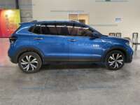Volkswagen Taigun 2023 5p Comfortline L4/1.0/T Aut 2023 Volkswagen Taigun Ingreso Exteriores 3