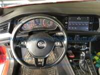 Volkswagen Jetta 2019 4p R-Line L4/1.4/T Tiptronic 2019 Volkswagen Jetta Ingreso Interiores 0