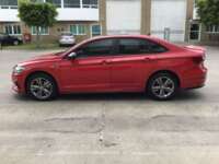 Volkswagen Jetta 2019 4p R-Line L4/1.4/T Tiptronic 2019 Volkswagen Jetta Venta Exteriores 8