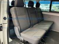 Volkswagen Transporter Pasajeros 2024 5p TDI L4/2.0/T Man 9 Pas 2024 Volkswagen Transporter Ingreso Interiores 17