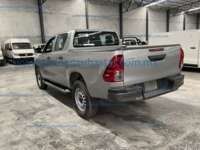 Toyota Hilux 2020 4p Doble Cabina Base L4/2.7 Man 2020 Toyota Hilux Ingreso Exteriores 6