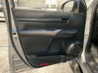 Toyota Hilux 2020 4p Doble Cabina Base L4/2.7 Man 2020 Toyota Hilux Ingreso Interiores 0