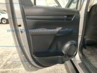 Toyota Hilux 2020 4p Doble Cabina Base L4/2.7 Man 2020 Toyota Hilux Ingreso Interiores 2
