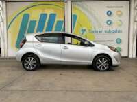 Toyota Prius 2019 5p C Hibrido L4/1.5/Aut 2019 Toyota Prius Venta Exteriores 4