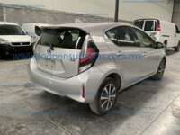 Toyota Prius 2019 5p C Hibrido L4/1.5/Aut 2019 Toyota Prius Ingreso Exteriores 4