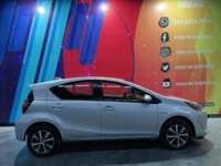 Toyota Prius 2019 5p C Hibrido L4/1.5/Aut 2019 Toyota Prius Venta Exteriores 8