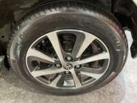 Toyota Prius 2019 5p C Hibrido L4/1.5/Aut 2019 Toyota Prius Venta Llantas 4