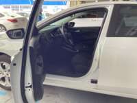 Chevrolet Onix 2025 4p LT L3/1.0 Man  IMG_2102